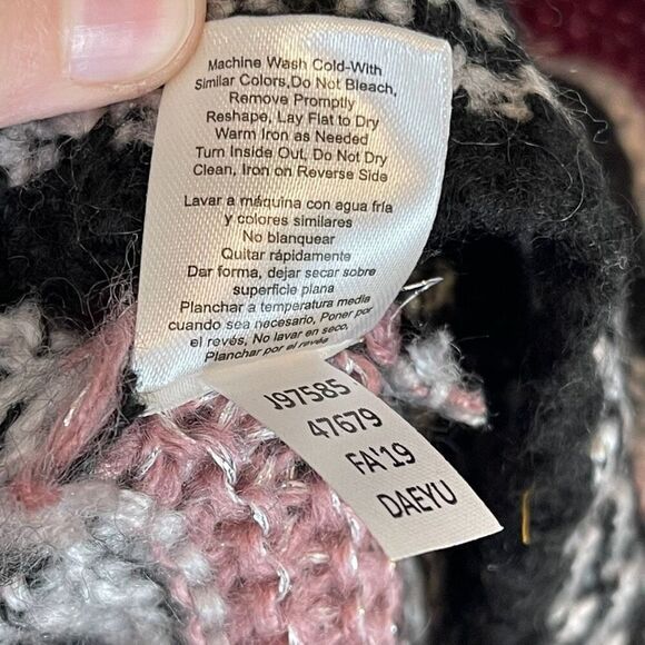 VENUS Sweater Women's Medium Multicolor Oversized Striped Long Sleeve Pullover - Picture 13 of 14